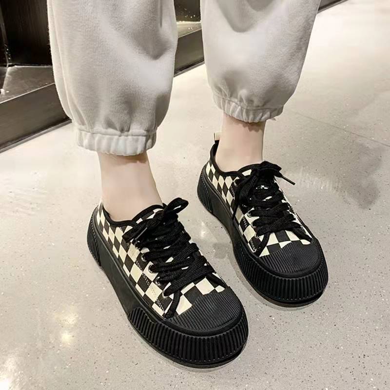 Plaid Print Cute Sneakers Black White Canvas Shoes 2023New Platform Flat Lace Up Tennis Shoes Casual Versatile Zapata's De Major