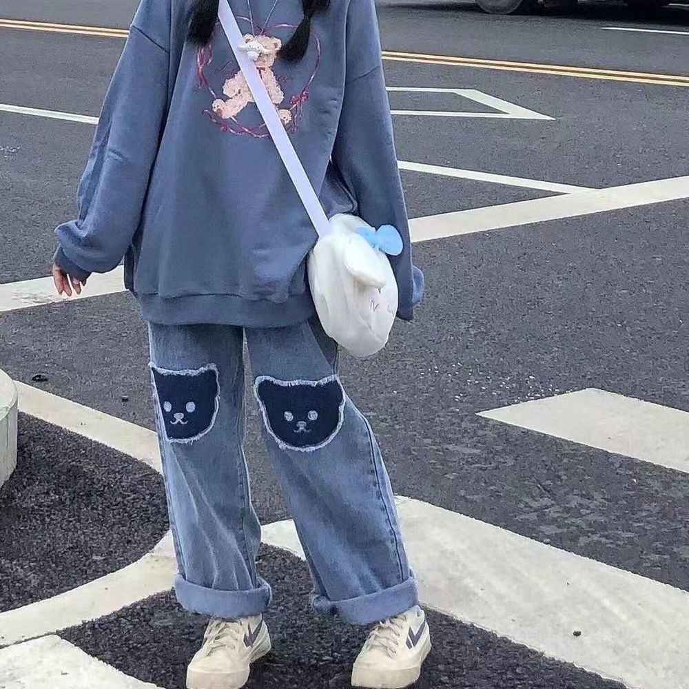 Girl Jeans 2