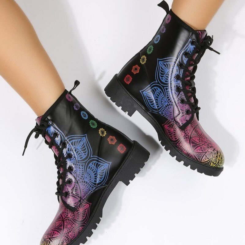 2022 New Printed  Boots Women&#39;s Winter High-top Ankle Shoes Lace Up Women&#39;s Fashion Black Ankle Boots Plus Size 46