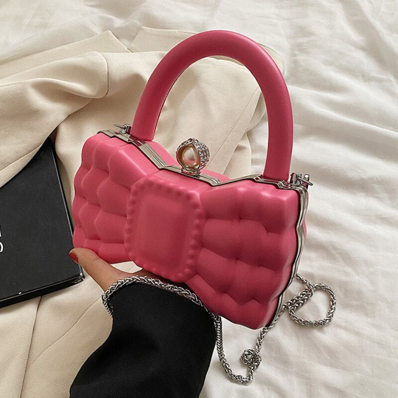 A. Style  Handbag