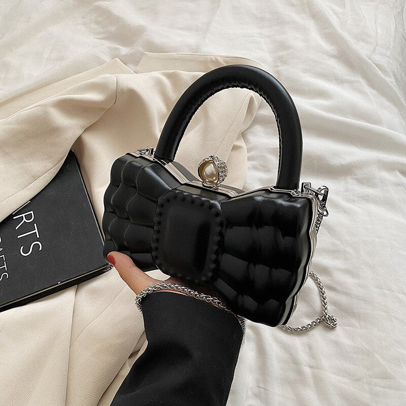 A. Style  Handbag